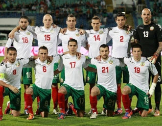 Защото не заслужават и един фен на Стадион 