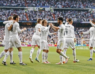 Милано посреща испански финал