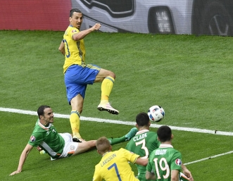 Без победител между Швеция и Ейре