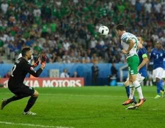 Ейре победи апатична Италия и продължи на 1/8 финал. Белгия също подпечата преминаването си напред в турнира