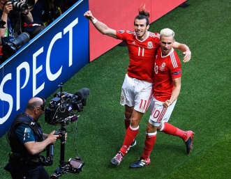 Автогол реши дербито на дебютантите