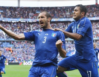 Сладък реванш за Италия потопи 