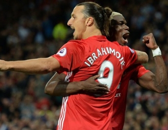 Ибра блестна с две попадения за успех на Юнайтед