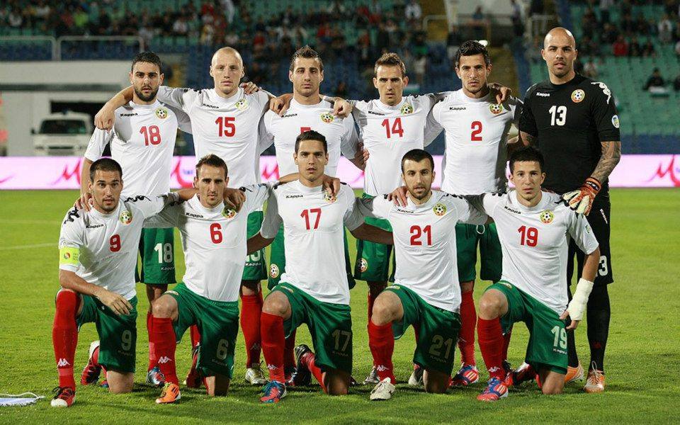 Защото не заслужават и един фен на Стадион 