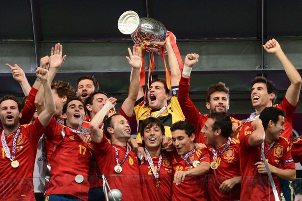 Без Торес и Коща в нападението на Испания за Евро 2016