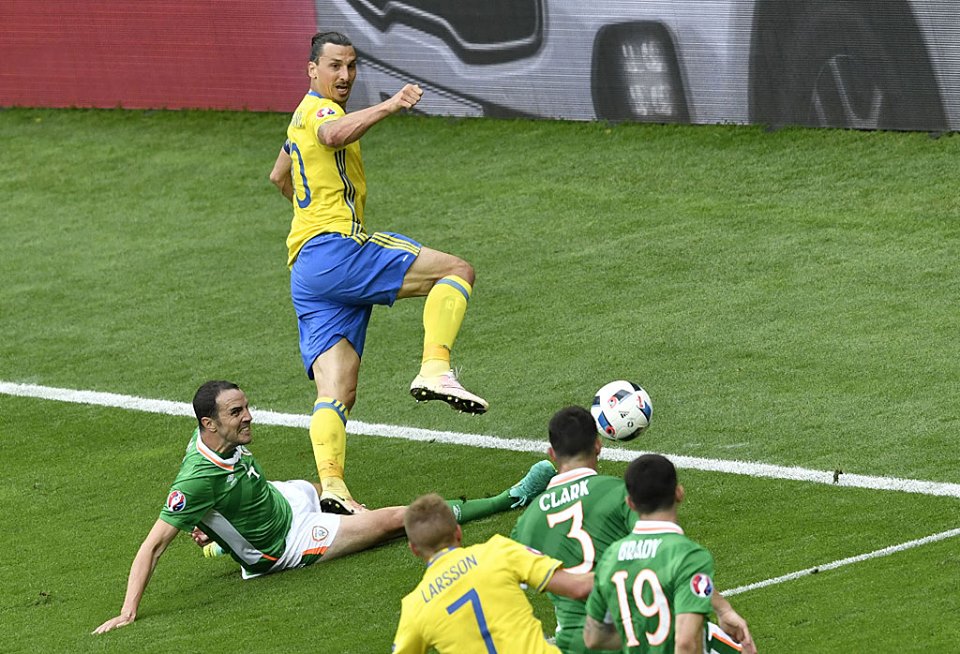 Без победител между Швеция и Ейре