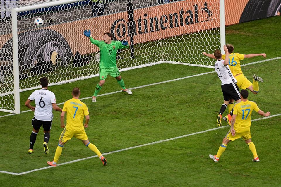 Истински спектакъл изнесоха Украйна и Германия в Лил