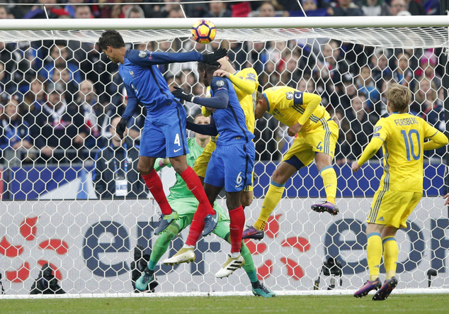 Франция продължава уверено по пътя към Мондиал 2018